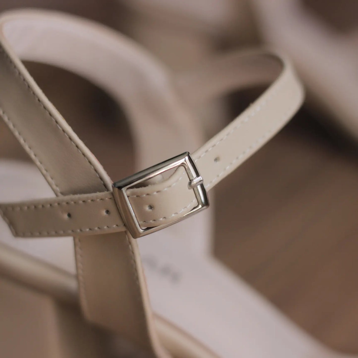 LINA – Pure Line
