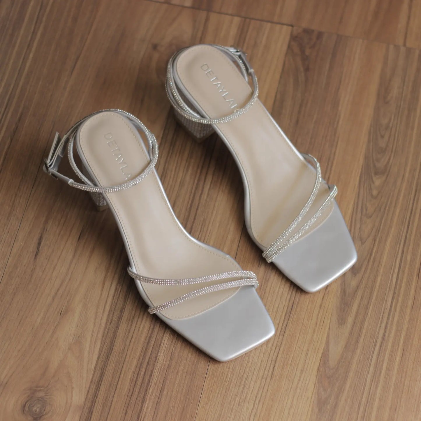 Moonlight Sandal