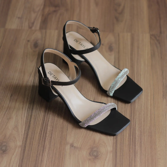 LUSINA – Soft Spark Sandal