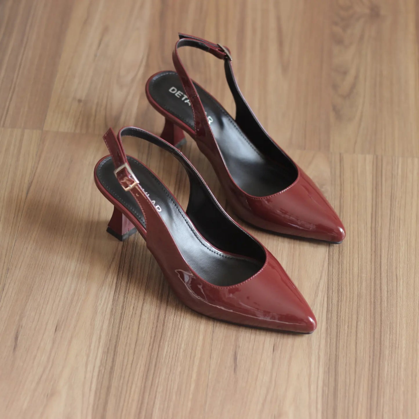VELORA – Ice Shine Heels