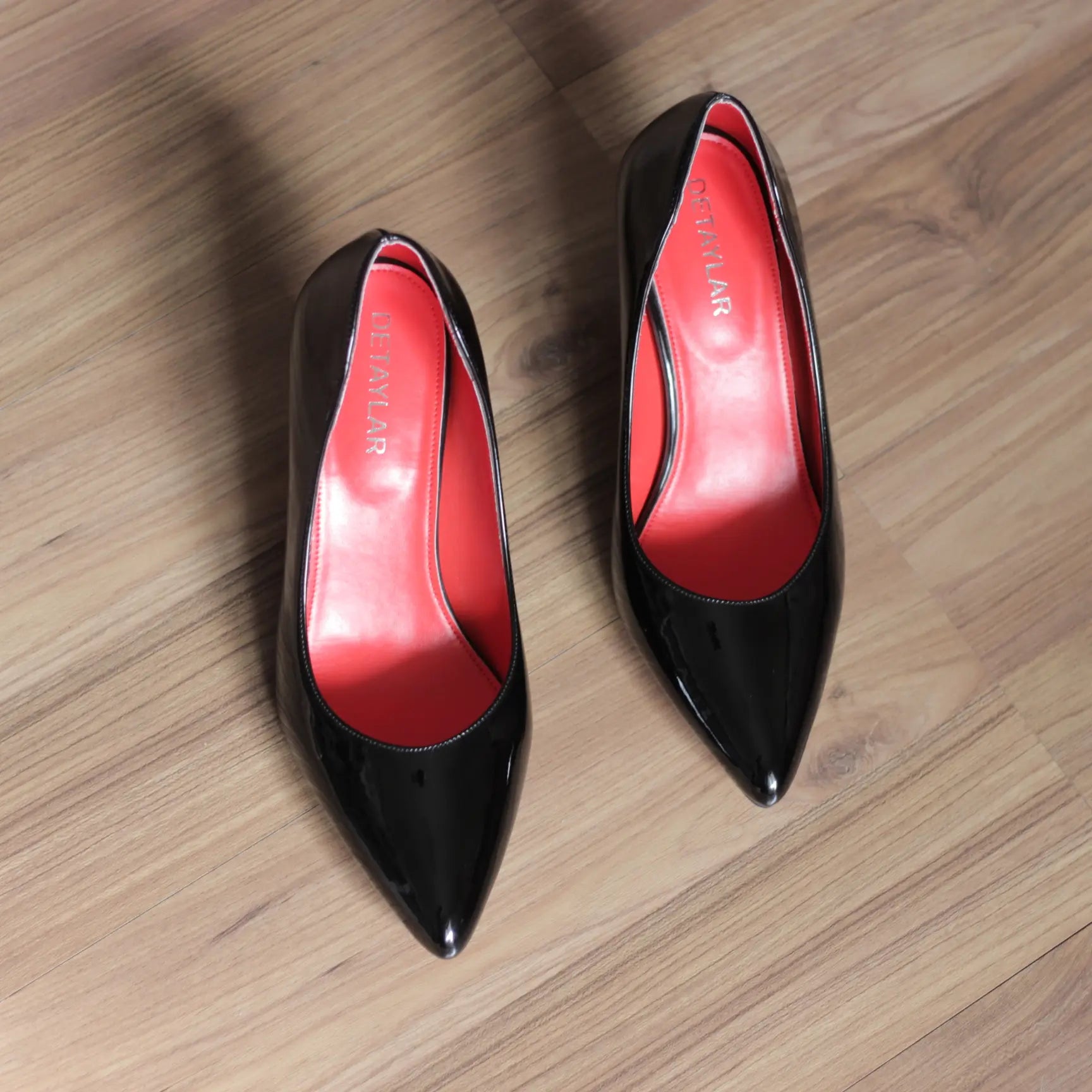 LUSIA – Power Walk Black Heels