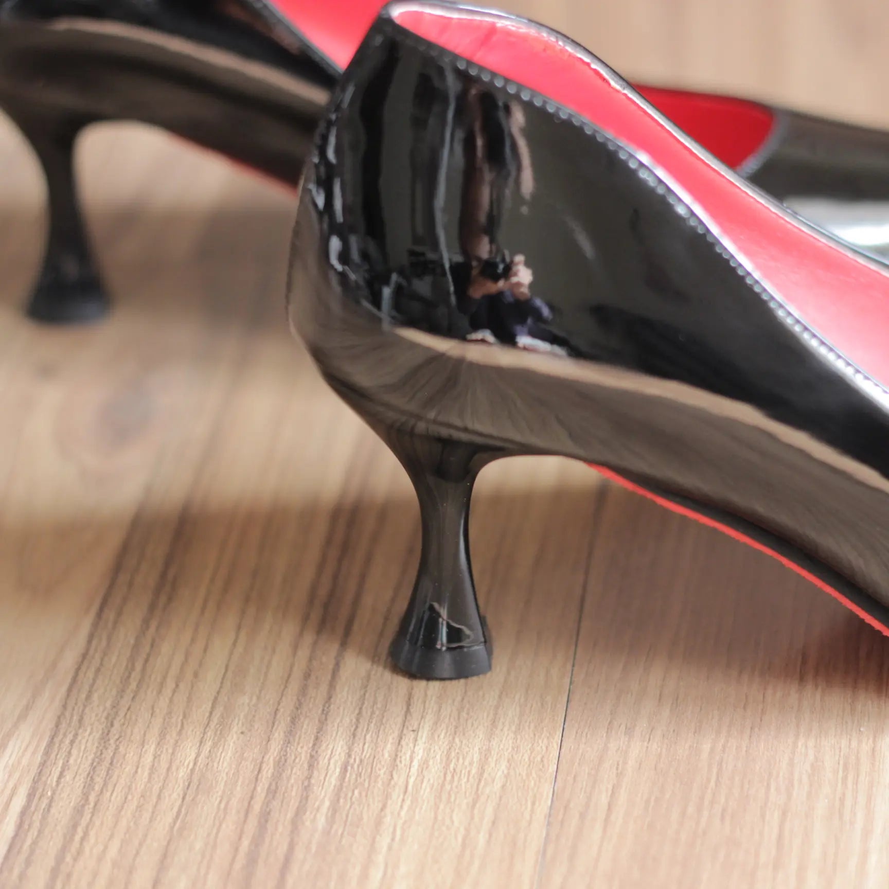 LUSIA – Power Walk Black Heels