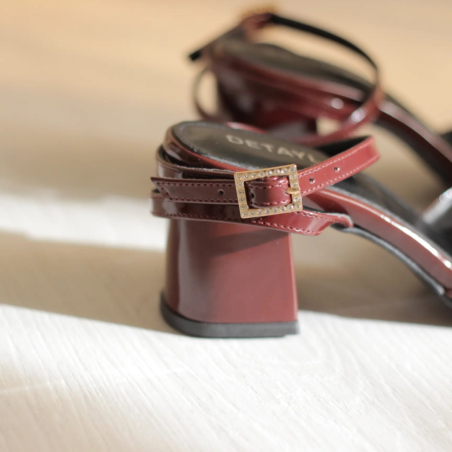 Luna Bow Sandal